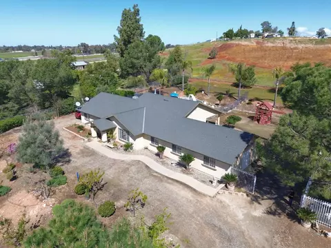 6306 E Copper Ave, Clovis, CA 93619 photo 1