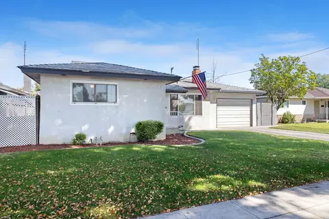 4412 N Cedar Ave, Fresno, CA 93726