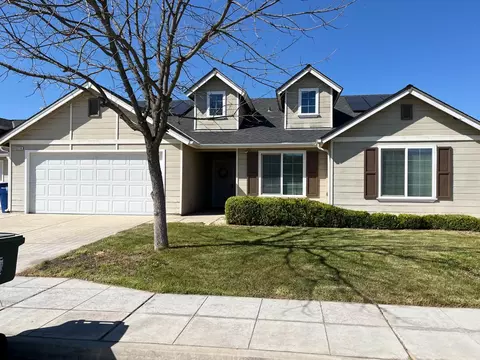 5210 W Cornell Ave, Fresno, CA 93722