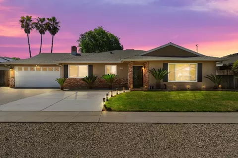 3315 W Rialto Ave, Fresno, CA 93722