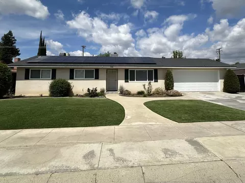 556 E Sandra, Tulare, CA 93274