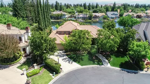 521 E Chesapeake, Fresno, CA 93730