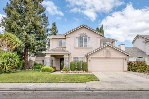 2258 E Ticonderoga Dr, Fresno, CA 93720