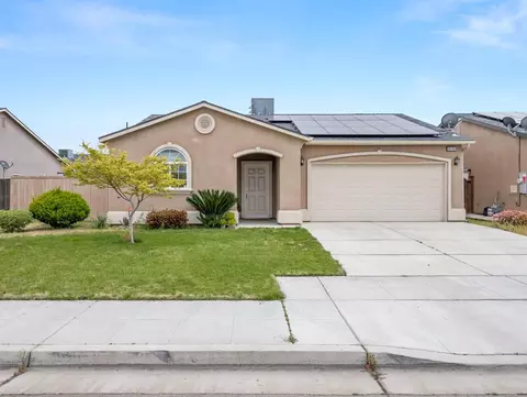 8604 Foothill Ave, Parlier, CA 93648
