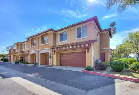 1146 W Walter Ave #53, Fowler, CA 93625