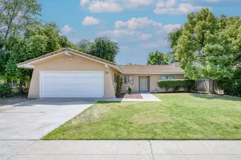 5940 E Mckenzie Ave, Fresno, CA 93727