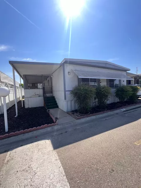 3138 W Dakota Ave #98, Fresno, CA 93722