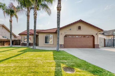 3710 Bryan St, Selma, CA 93662