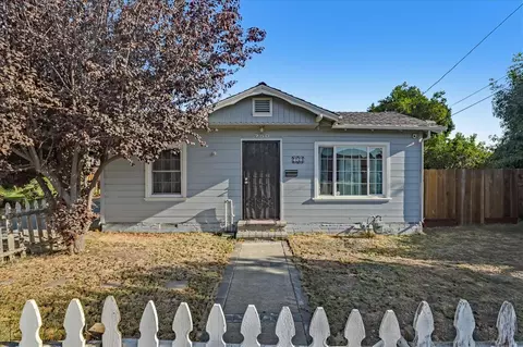 750 South St, Hollister, CA 95023