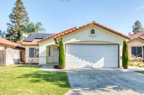 5602 W Sample Ave, Fresno, CA 93722