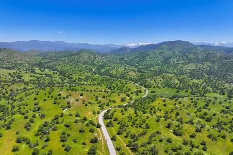 0 Hot Springs Rd, Calif Hot Springs, CA 93207