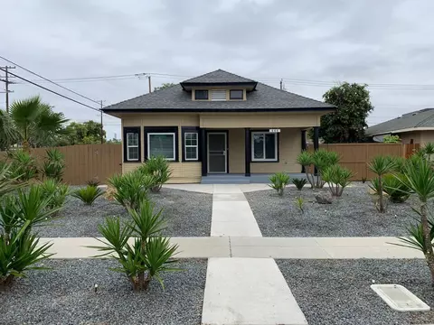 444 W Cortland Ave, Fresno, CA 93705