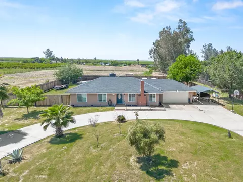 21784 Elmwood Rd, Madera, CA 93638
