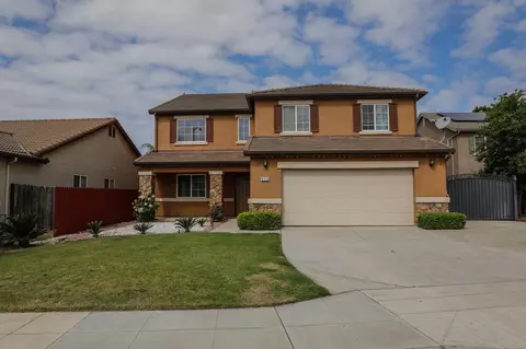 829 S Burl Ave, Fresno, CA 93727