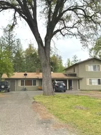 48963 River Park Rd #A-C, Oakhurst, CA 93644