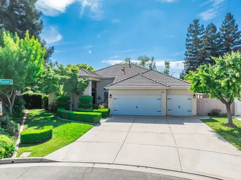 7345 N Gilroy Ave, Fresno, CA 93722