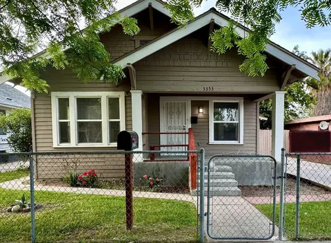 3353 E Iowa Ave, Fresno, CA 93702