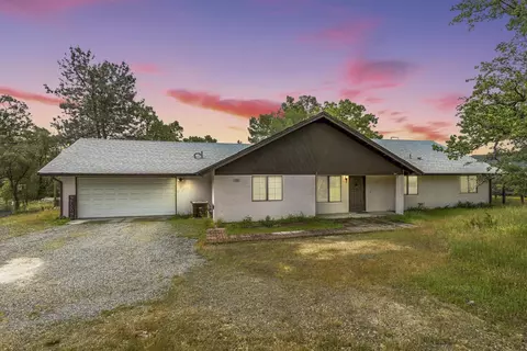 30088 Revis Rd, Coarsegold, CA 93614