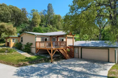 50626 Critter Creek Ln, Oakhurst, CA 93644