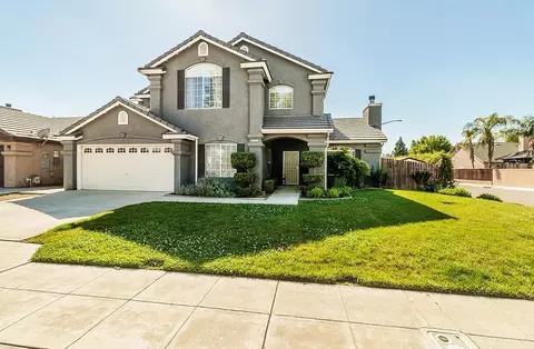 10091 N Sierra Vista Ave, Fresno, CA 93730