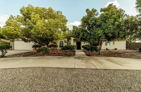 5431 W Clinton Ave, Fresno, CA 93722