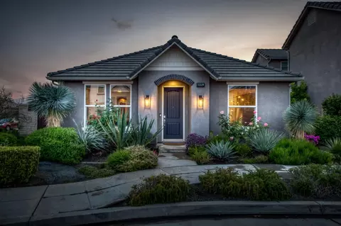 11329 N Garden Sage Ave, Fresno, CA 93730