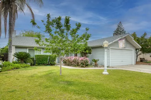6559 N Mitre Ave, Fresno, CA 93722