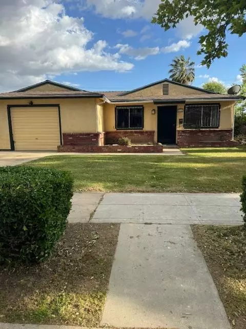 4132 E Lyell Ave, Fresno, CA 93702