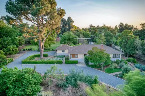 5426 Columbia Dr S, Fresno, CA 93727