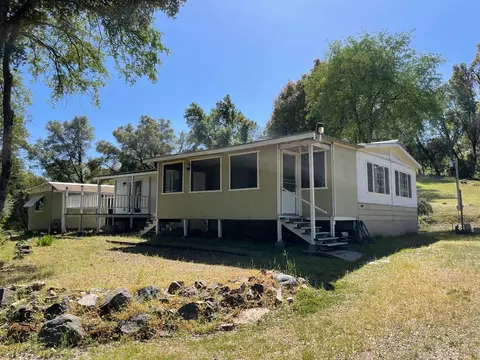 4960 Pegleg Rd, Mariposa, CA 95338