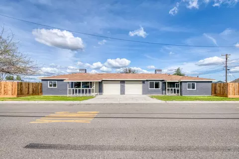 305 S 13th St, Chowchilla, CA 93610