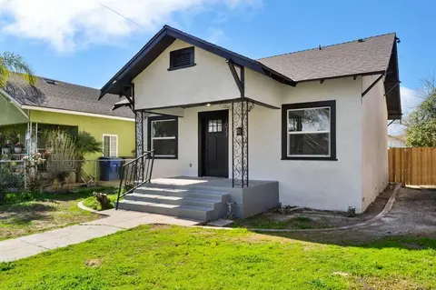 1033 N Roosevelt Ave, Fresno, CA 93728