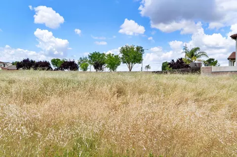 2455 Capri, Chowchilla, CA 93610