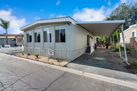 26814 S Mooney Blvd #B34, Visalia, CA 93277