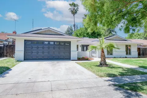 375 N Homsy Ave, Fresno, CA 93727