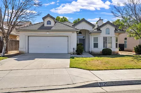 9926 N Ann Ave, Fresno, CA 93720