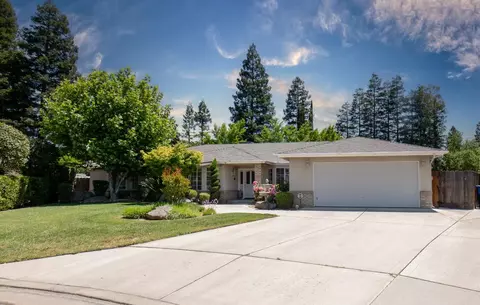 3565 W Menlo Ave, Fresno, CA 93711