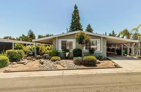 1300 W Olson #129, Reedley, CA 93654