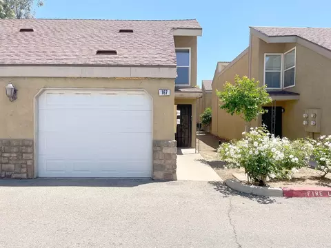 7166 N Fruit Ave #167, Fresno, CA 93711