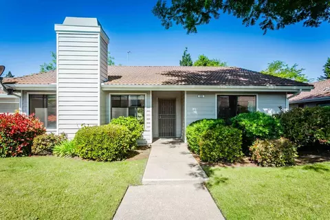 650 E Magill Ave, Fresno, CA 93710