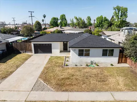 4842 E Floradora Ave, Fresno, CA 93727