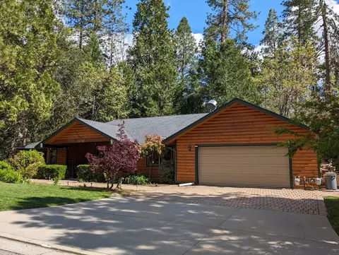 53838 Dogwood Creek Dr, Bass Lake, CA 93604