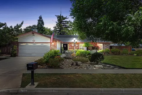 5143 N College Ave, Fresno, CA 93704