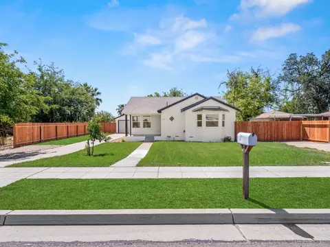 271 N Clovis Ave, Fresno, CA 93727