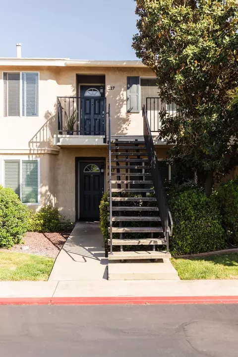 3739 W Bullard Ave #217, Fresno, CA 93711