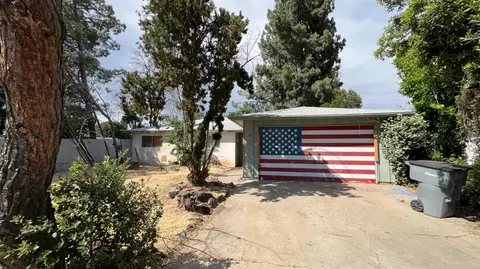 2644 W Norwich Ave, Fresno, CA 93705