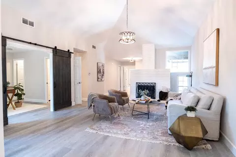 315 E Nees Ave #117, Fresno, CA 93720