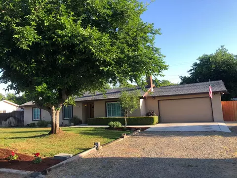 36457 Orange Grove Ave, Madera, CA 93636