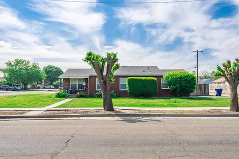 103 B St, Lemoore, CA 93245