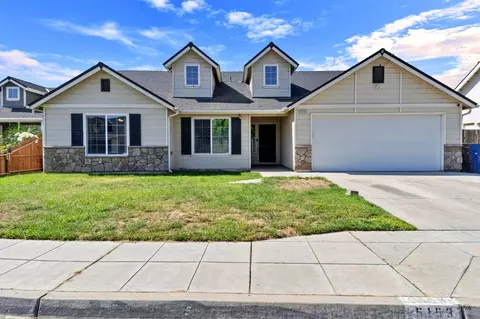 5153 W Cornell Ave, Fresno, CA 93722